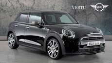 MINI Hatchback 1.5 Cooper Exclusive 5dr Auto Petrol Hatchback